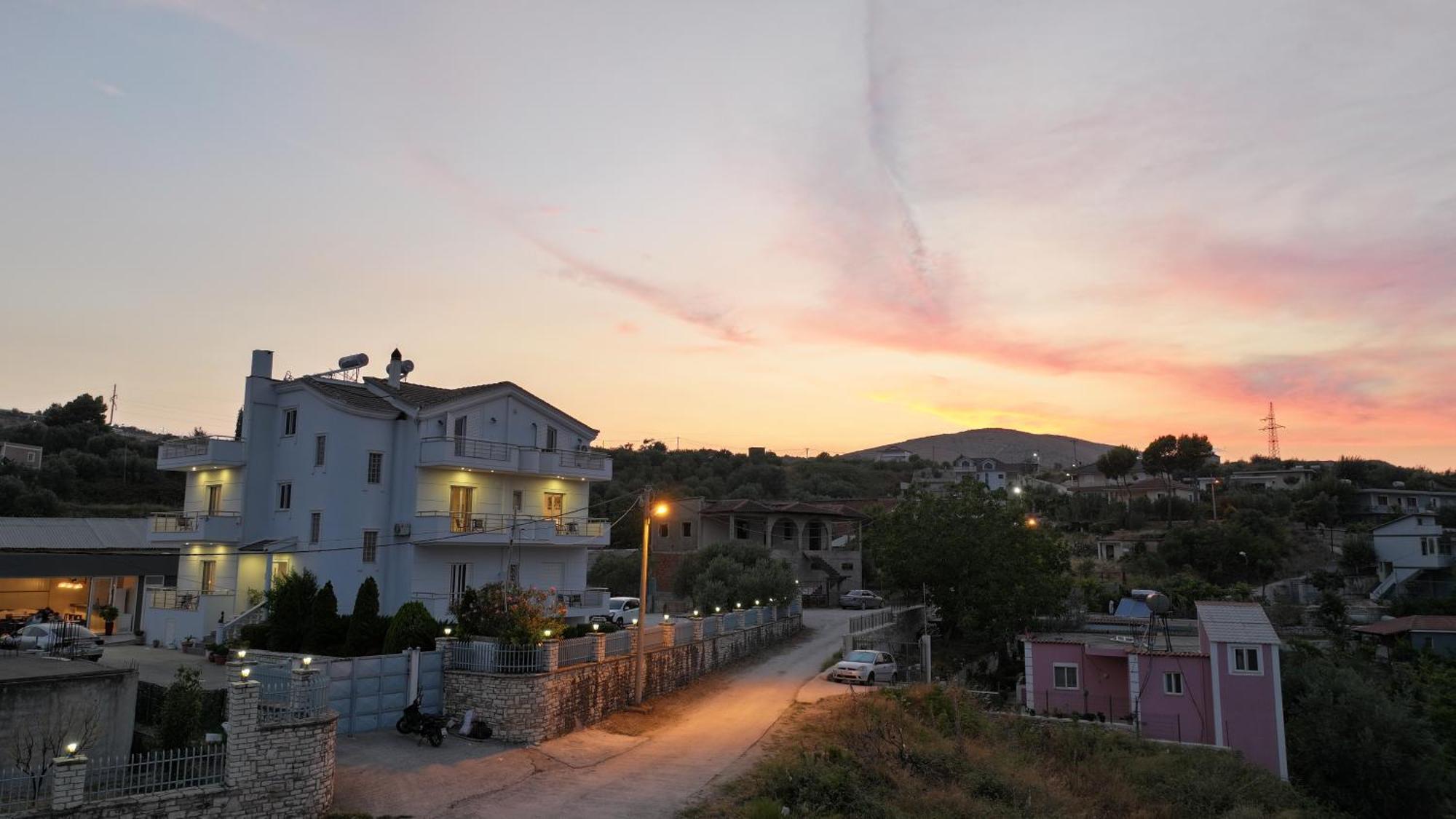 Villa Serenity Саранда Экстерьер фото